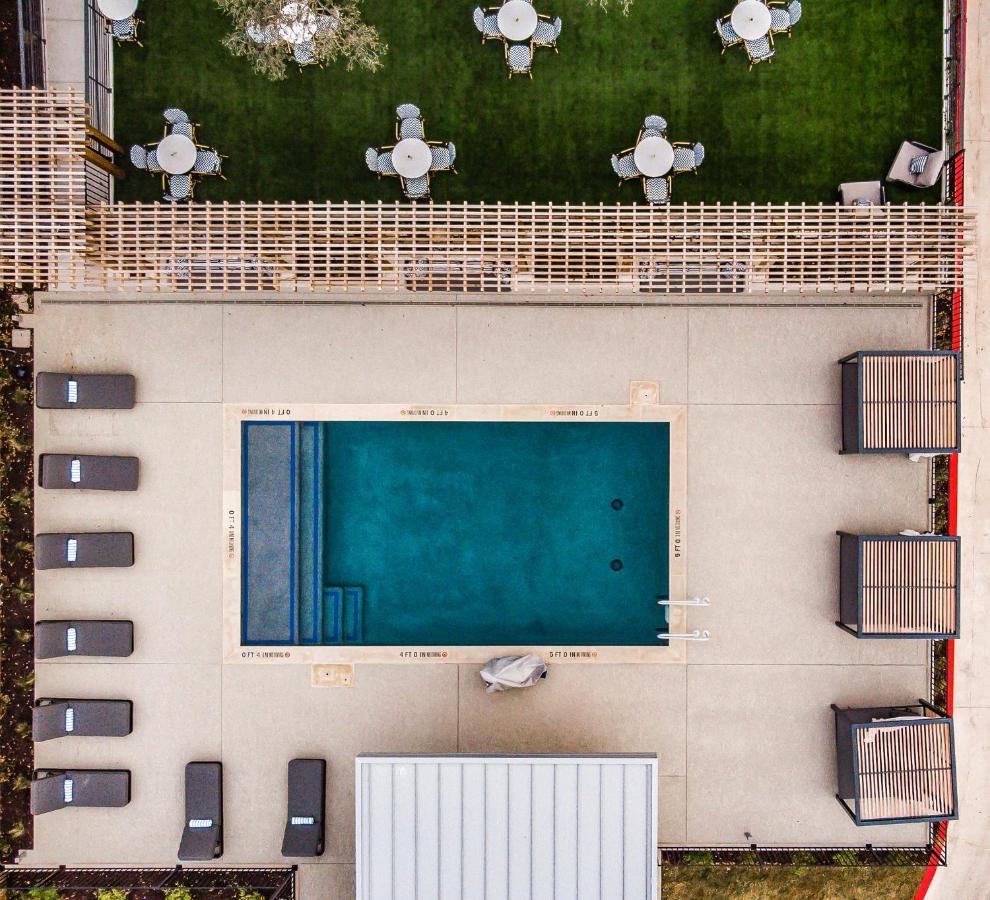 Colton House Hotel Остин Экстерьер фото
