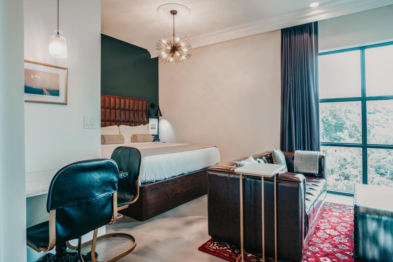 Colton House Hotel Остин Экстерьер фото