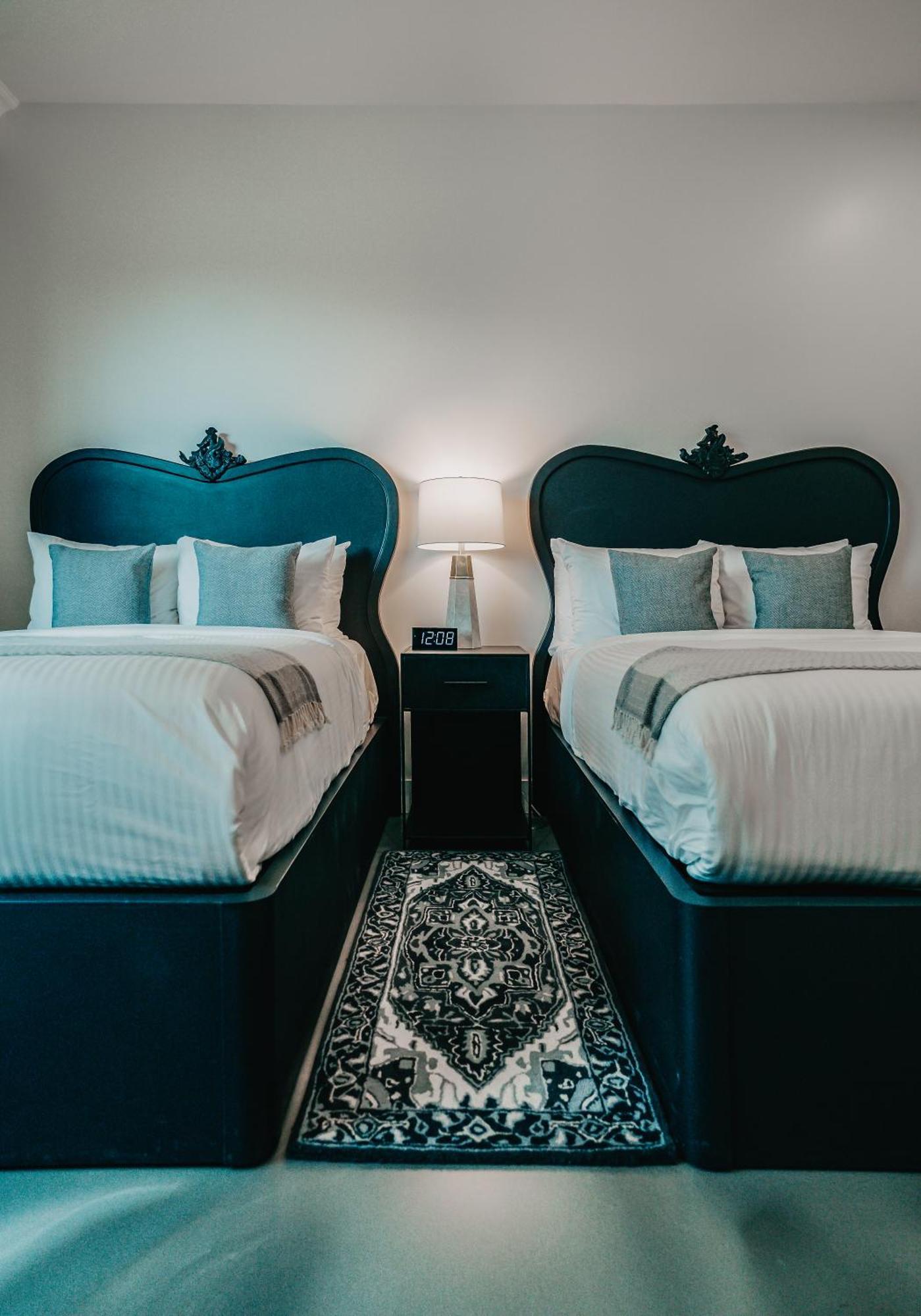 Colton House Hotel Остин Экстерьер фото